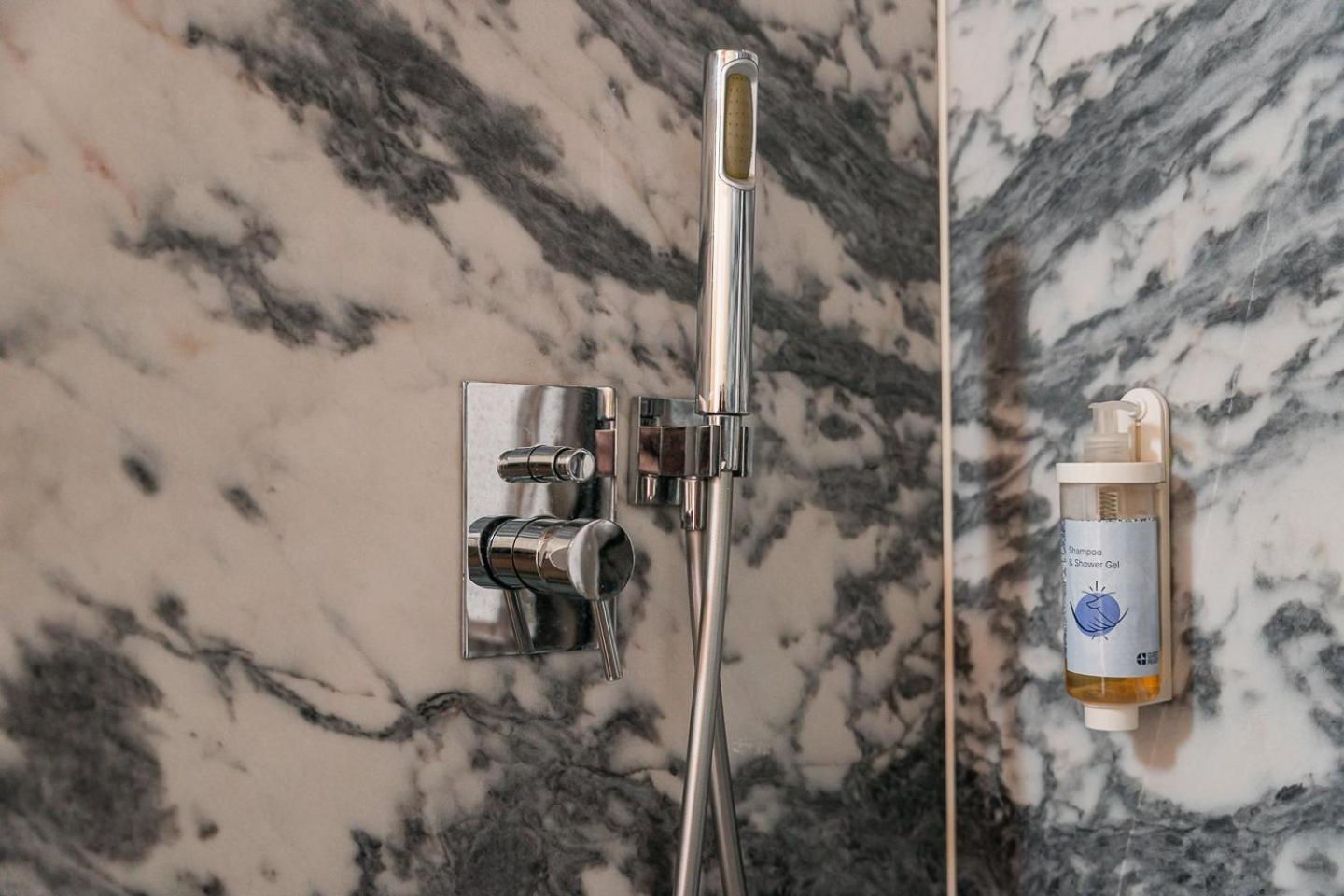 Guestready - Zaza Guest House Coimbra Bagian luar foto